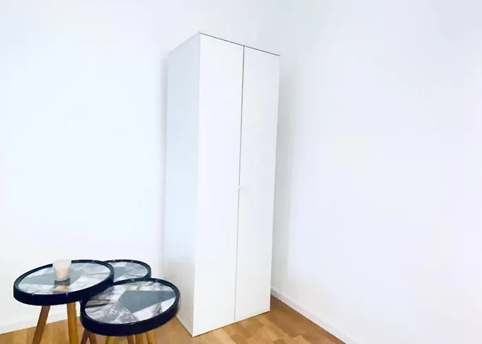 Spacious דירה
